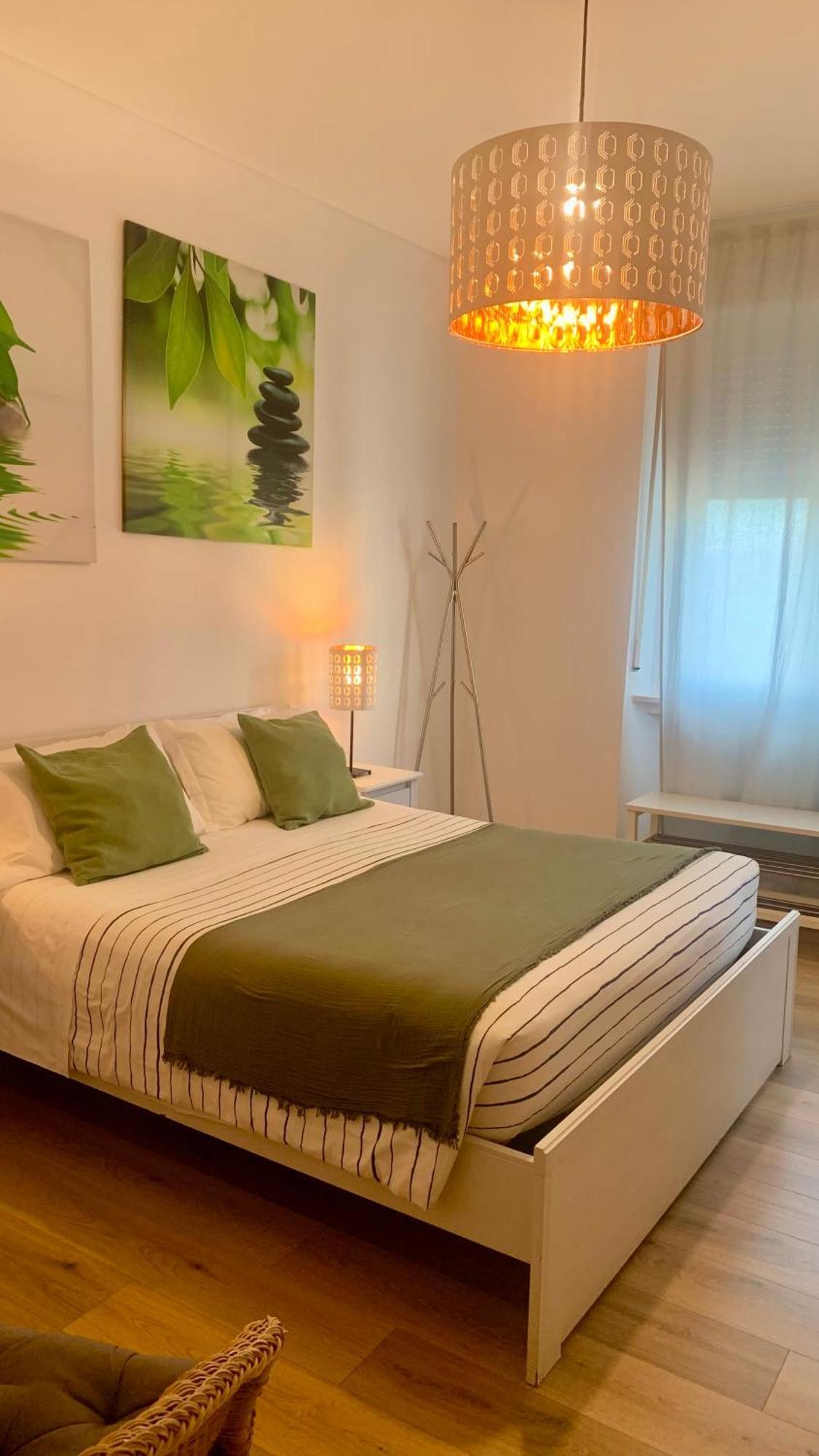 71 Guest house *